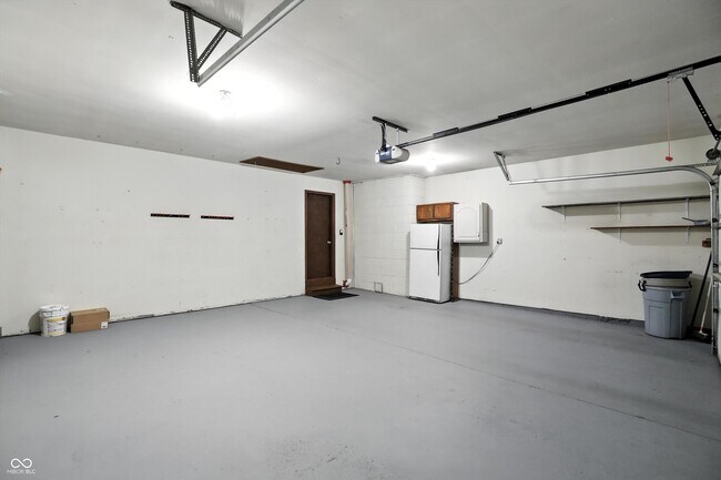 Building Photo - 781 Dayton Dr