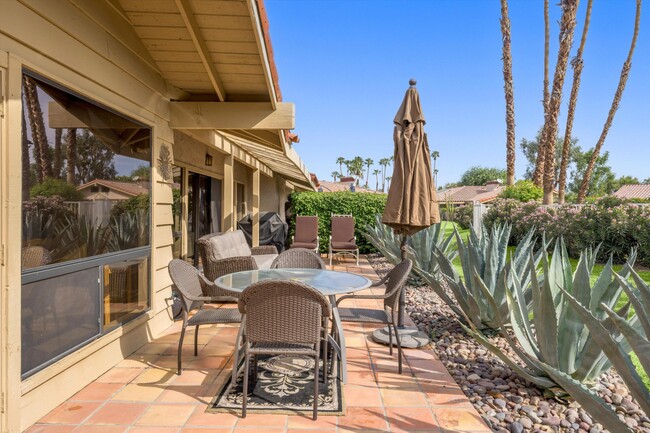 Building Photo - 45710 Pueblo Rd