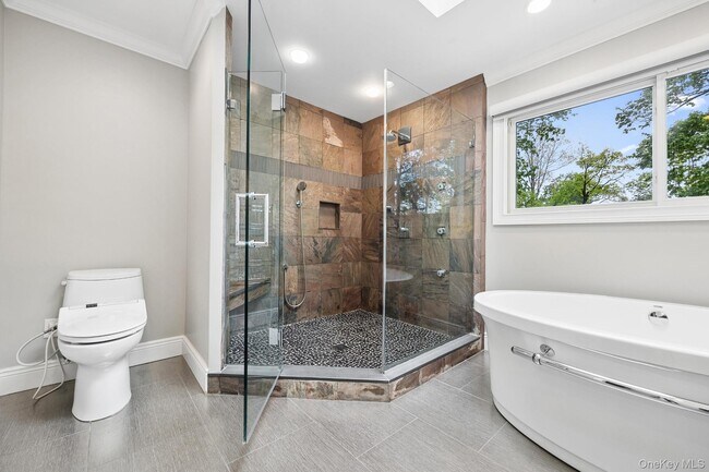 Building Photo - 4 Mohican Trail