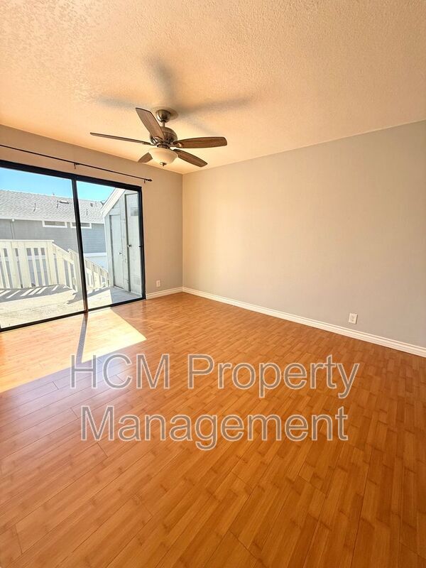 Building Photo - 329 Huntington