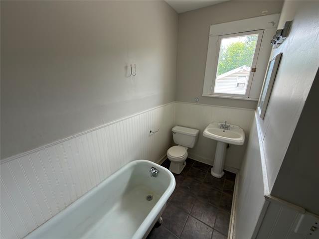 Building Photo - 315 Dalzell St