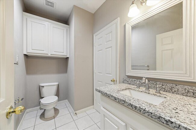 Building Photo - 7107 Harmony Cove