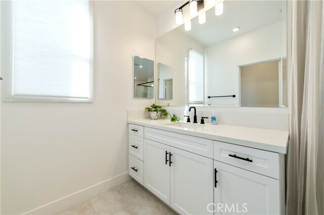 Building Photo - 295 Autumn Wy