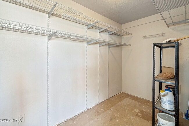 Building Photo - 3007 N 84th Pl