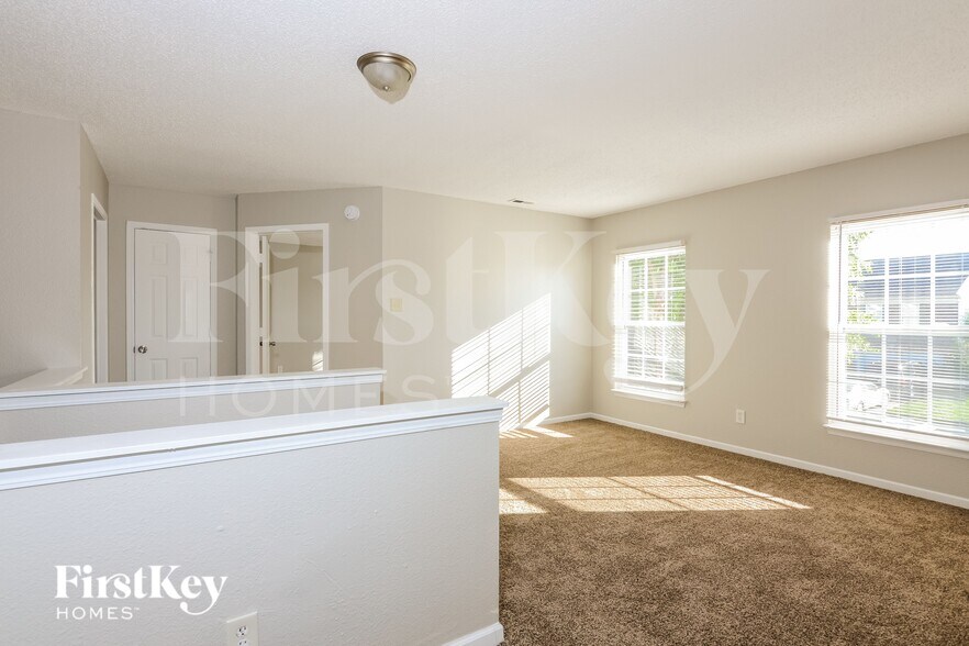 Building Photo - 10473 Windward Dr
