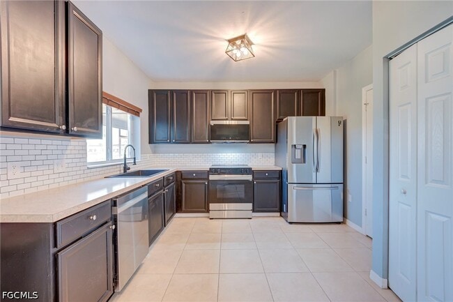 Building Photo - 3935 Cherrybrook Loop