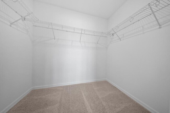 Building Photo - 17538 Northlake Grv Dr