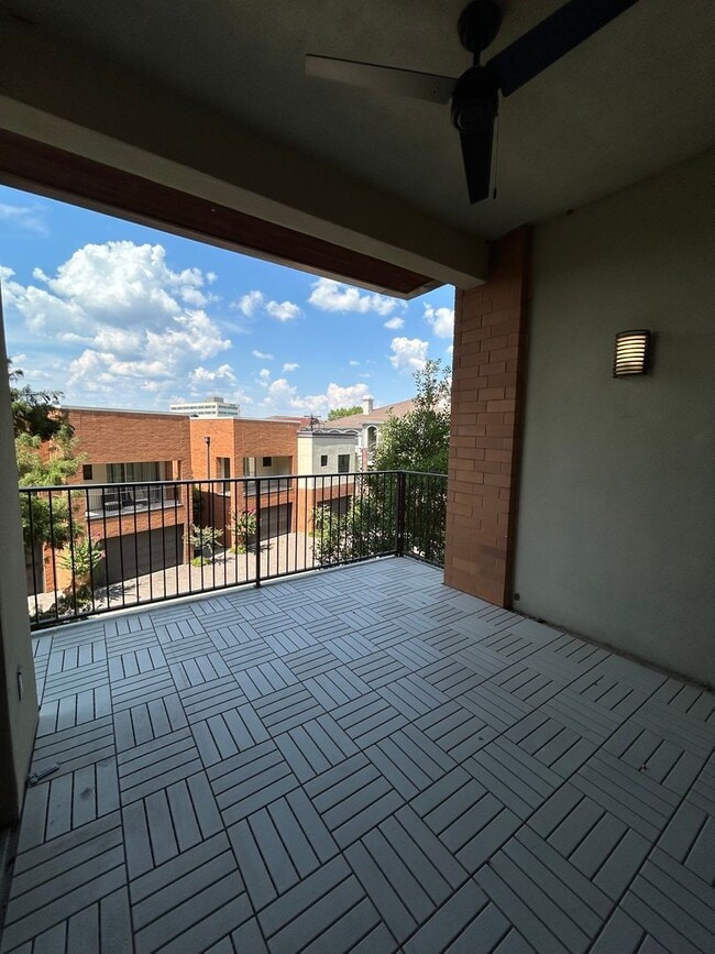 Building Photo - "Fort Worth Texas Condo for Rent"