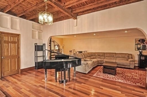 Building Photo - 2 Traverse St