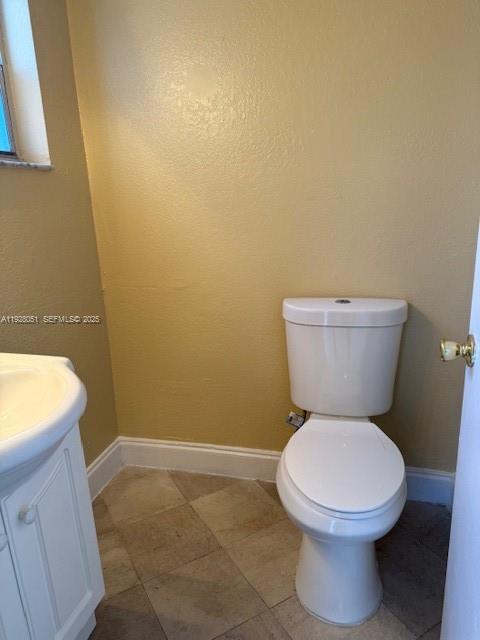 Building Photo - 4235 N University Dr