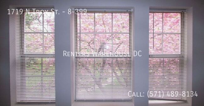 Building Photo - 1719 N Troy St