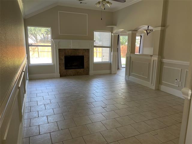 Primary Photo - 1500 Santos Dr