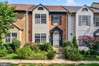 Building Photo - 6076 Heatherwood Dr