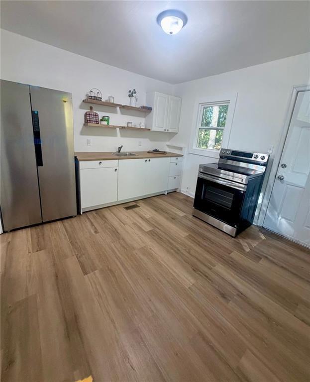 Building Photo - 512 Alpine Way