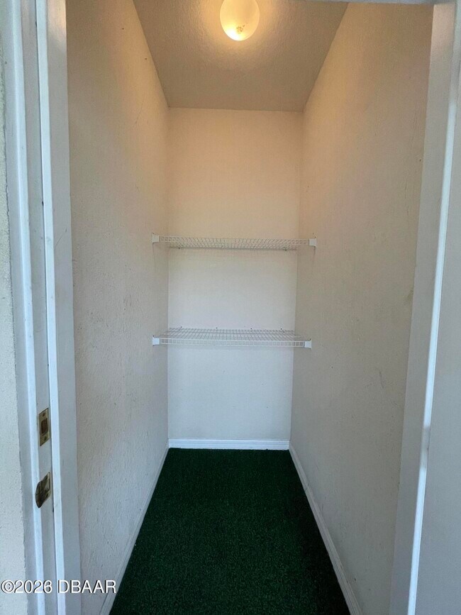 Building Photo - 830 Airport Rd