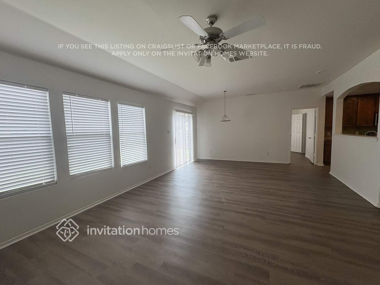 Building Photo - 4517 Dogwood Dr