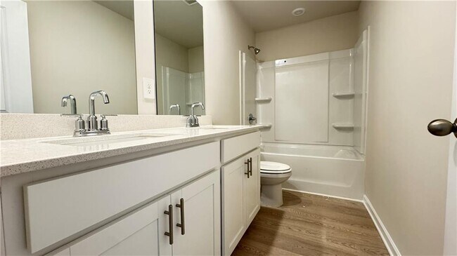 Building Photo - 227 Water Oak Wy