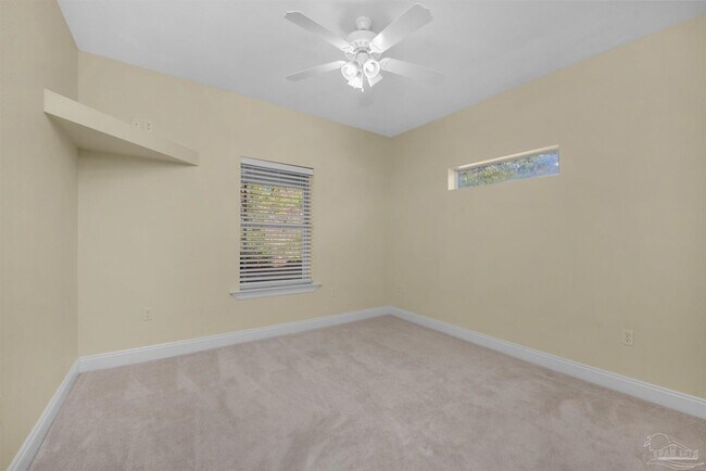 Building Photo - 1789 Sound Hammock Dr