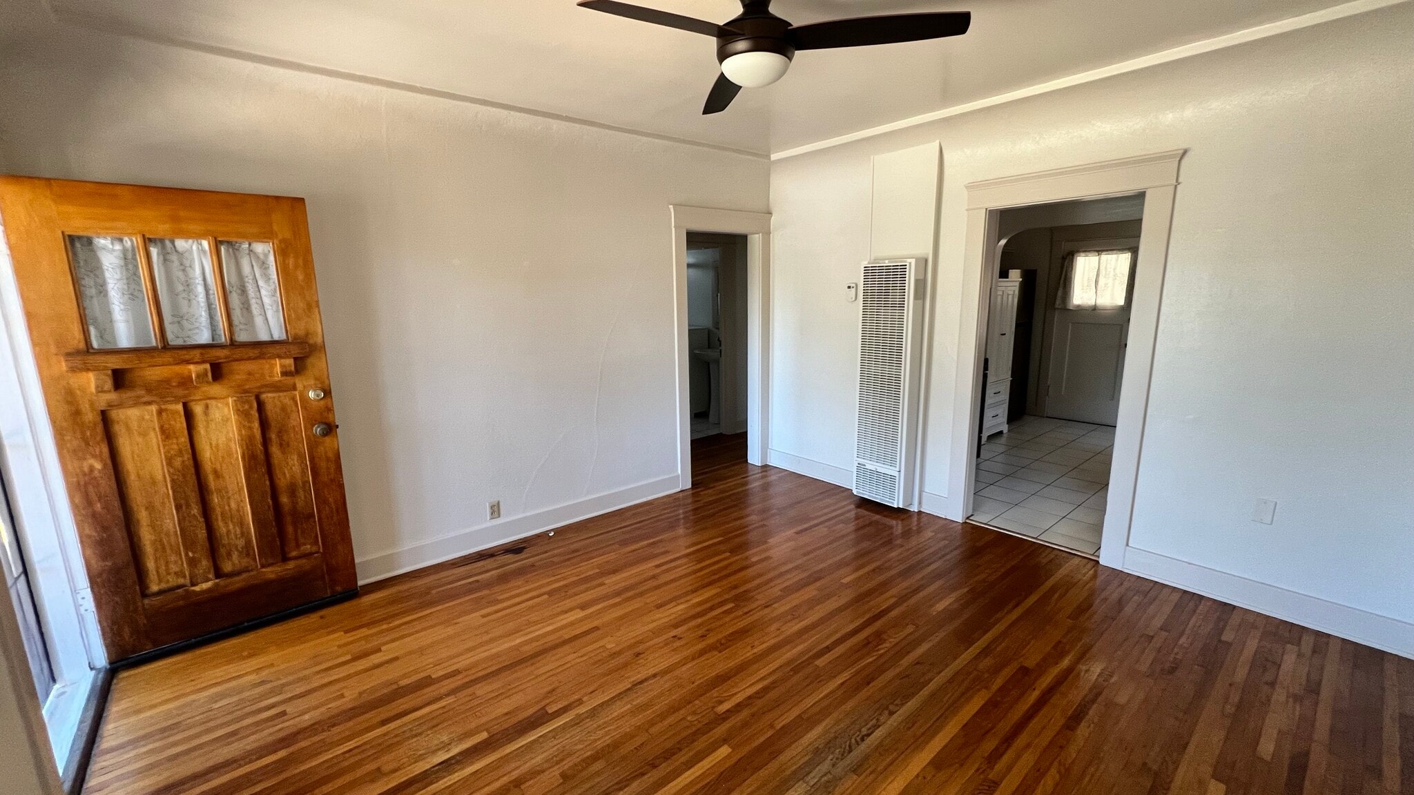 Living Room - 3639 Wilson Ave