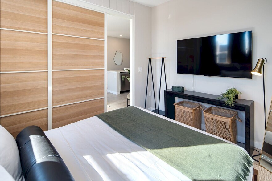 Building Photo - 188 Lafayette St