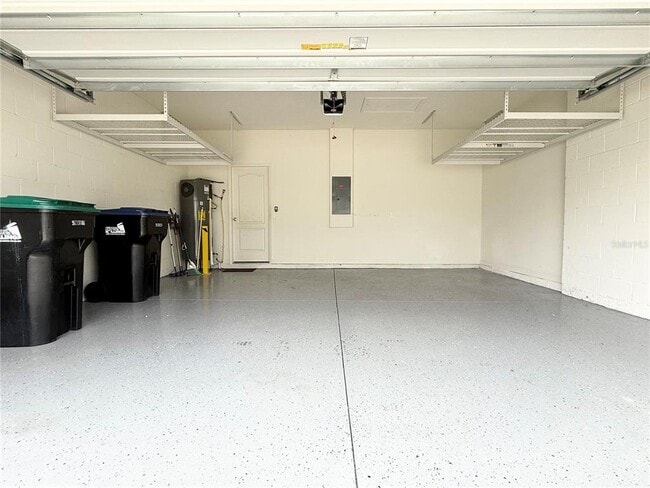 Building Photo - 12186 Sumter Dr