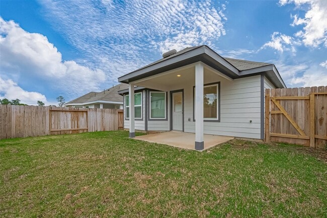 Building Photo - 2412 Cave Fish Dr