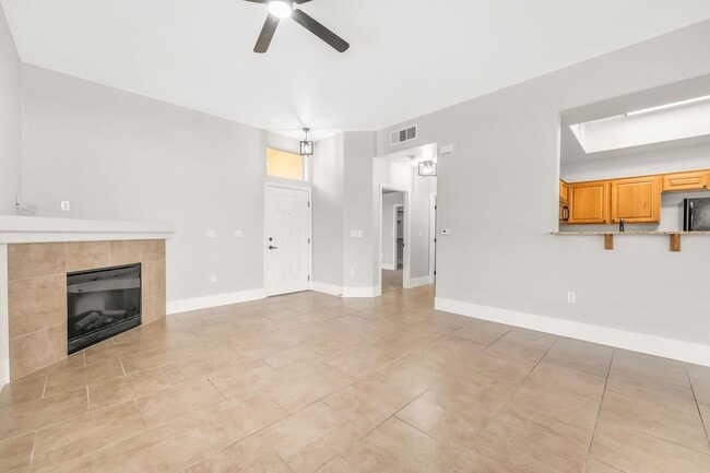 Building Photo - 8985 S Durango Dr