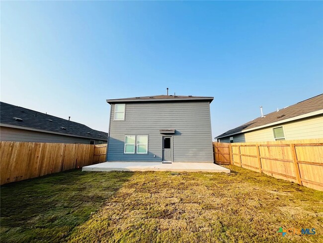 Building Photo - 2436 Hunter Peak