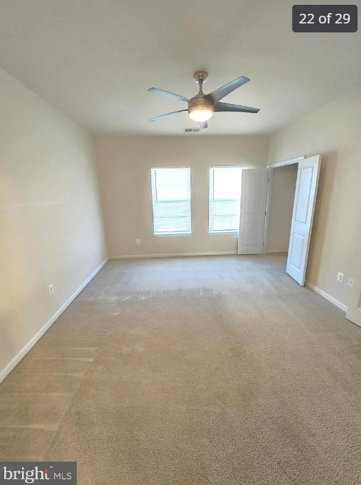 Building Photo - 3 Bedroom Beauty