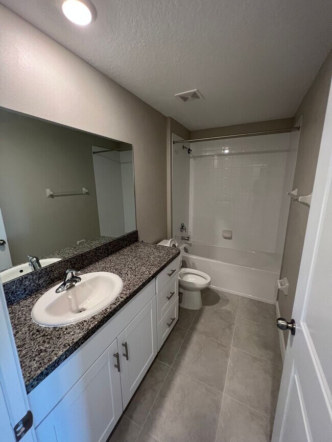 Building Photo - 12032 Miracle Mile Dr- Timber Creek