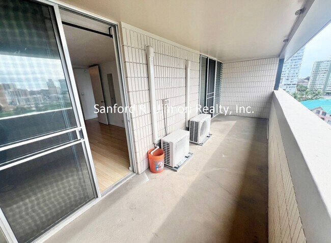 Building Photo - ala1099