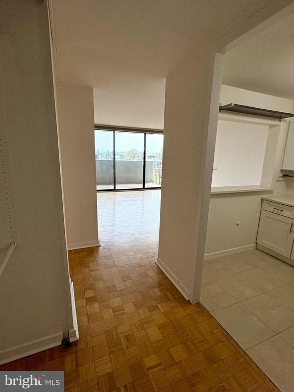 Building Photo - 224 W Rittenhouse Square