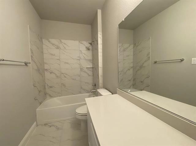 Building Photo - 13034 Scissortail Dr