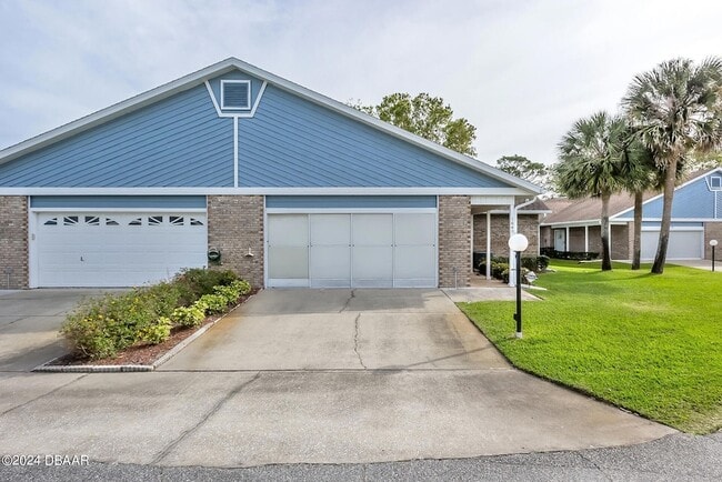 Primary Photo - 164 Kingbird Cir