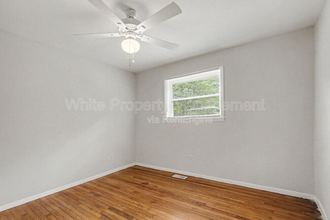 Building Photo - 9131 Feldbank Dr