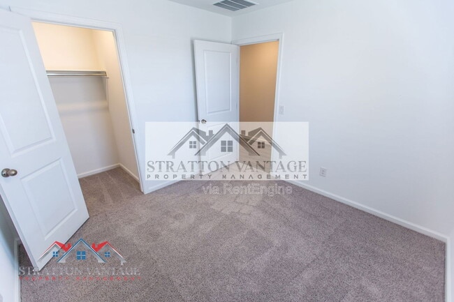 Building Photo - 15491 S Patagonia Rd