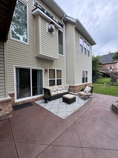 Building Photo - 3906 NE Cadbury Ave