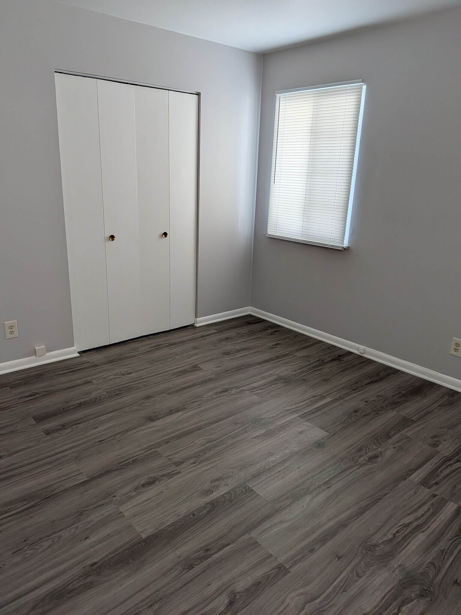 Bedroom 2 - 2863 Cedar Hill Rd