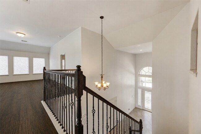 Building Photo - 3707 Cibolo Ct