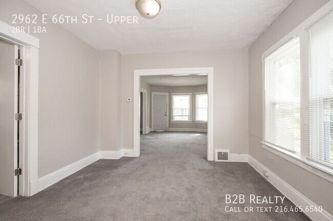 Building Photo - 2962 E 66th St