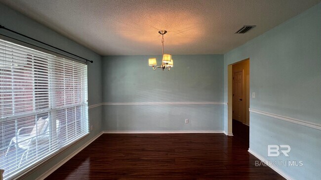 Building Photo - 126 Destrehan Rd