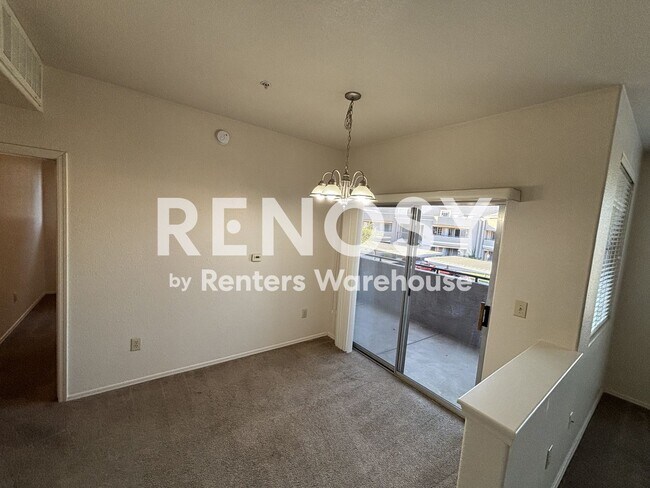 Building Photo - Beautiful Condo The Cliff At North Mountain!
