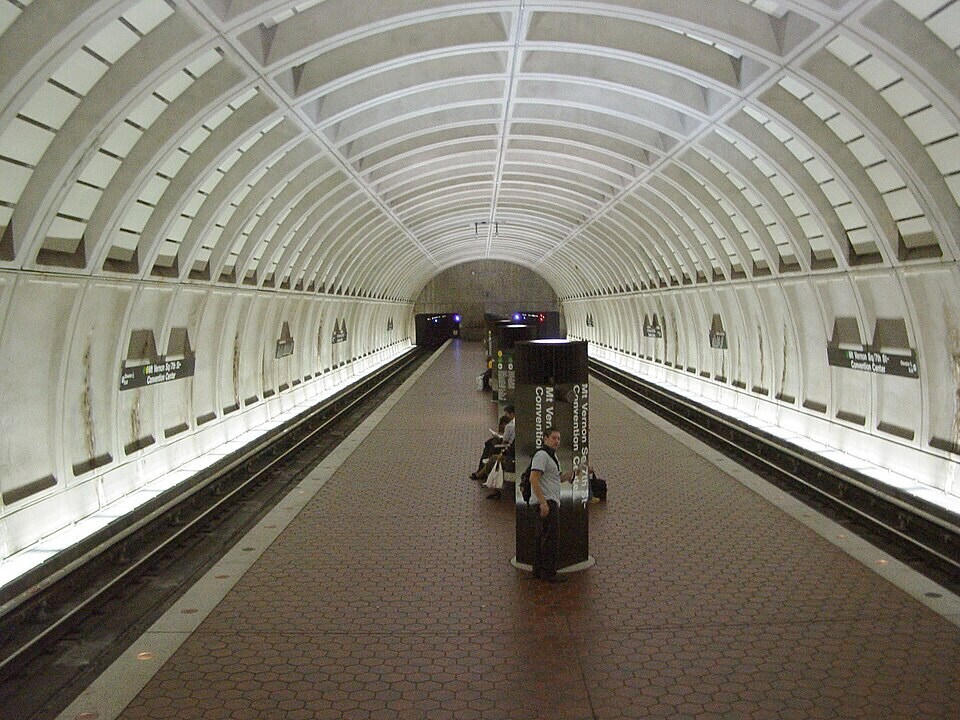 Building Photo - 1123 6th St NW