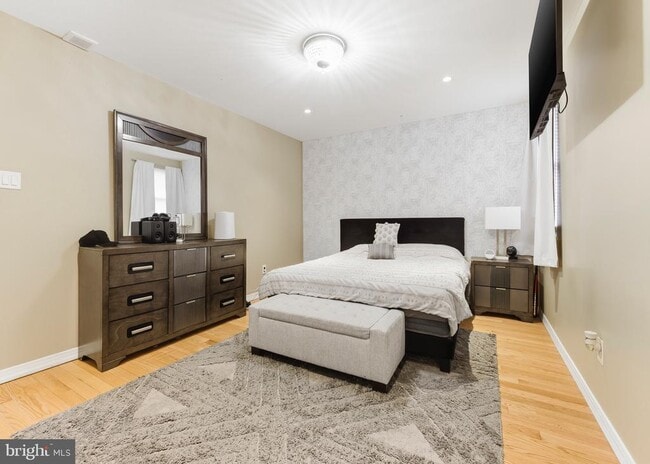 Building Photo - 203 Jonathan Ln