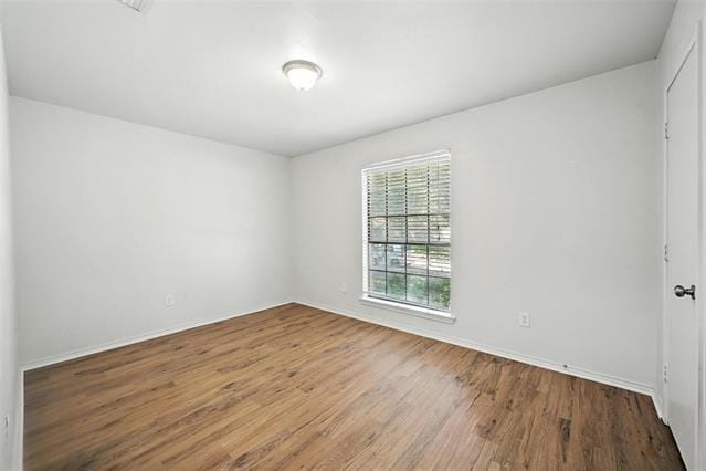Building Photo - 1203 River Oaks Dr