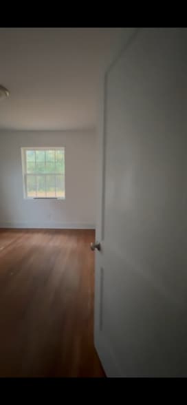 Building Photo - 407 N Parker St