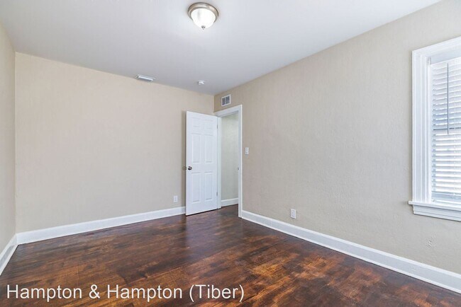 Building Photo - 4 br, 2 bath House - 1524 13TH AVE S