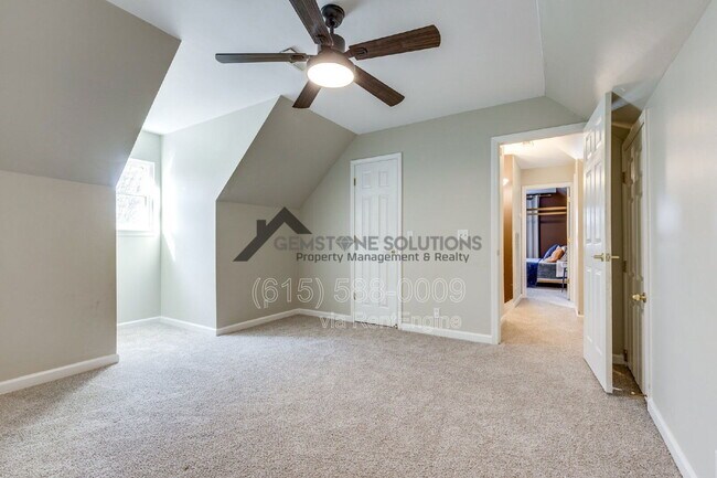 Building Photo - 500 Windy Rd