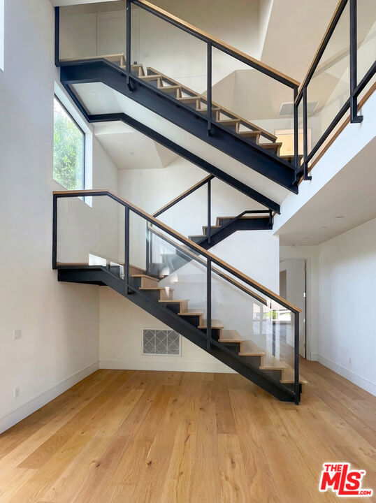 Building Photo - 382 Aderno Way