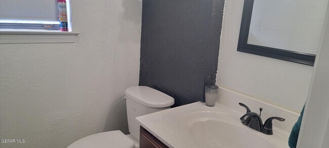 Building Photo - 118 St Andrews Dr